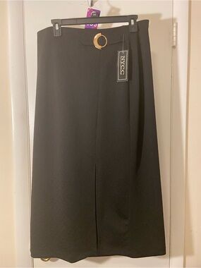 NY Collection Black Pencil Skirt with Gold Ring Accent